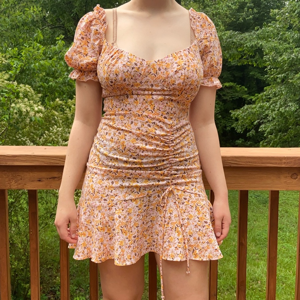 Adorable brand new with tags pink and orange babydoll coquette dress ✨💗